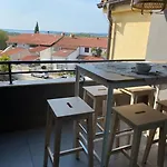 Apartamento Ebli Seaview *