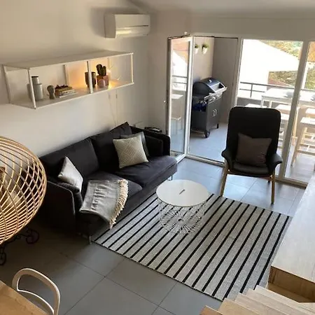Apartment Ebli Seaview *