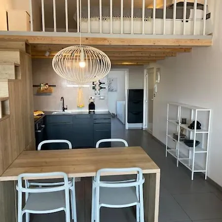 Apartman Ebli Seaview *